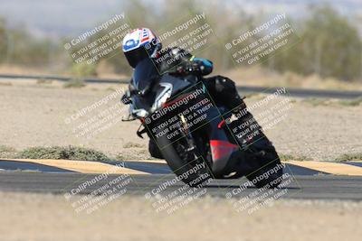 media/Nov-16-2025-Race Pace (Sun) [[8c5fa54630]]/Verified Riders/2-Turn 7 (945am)/